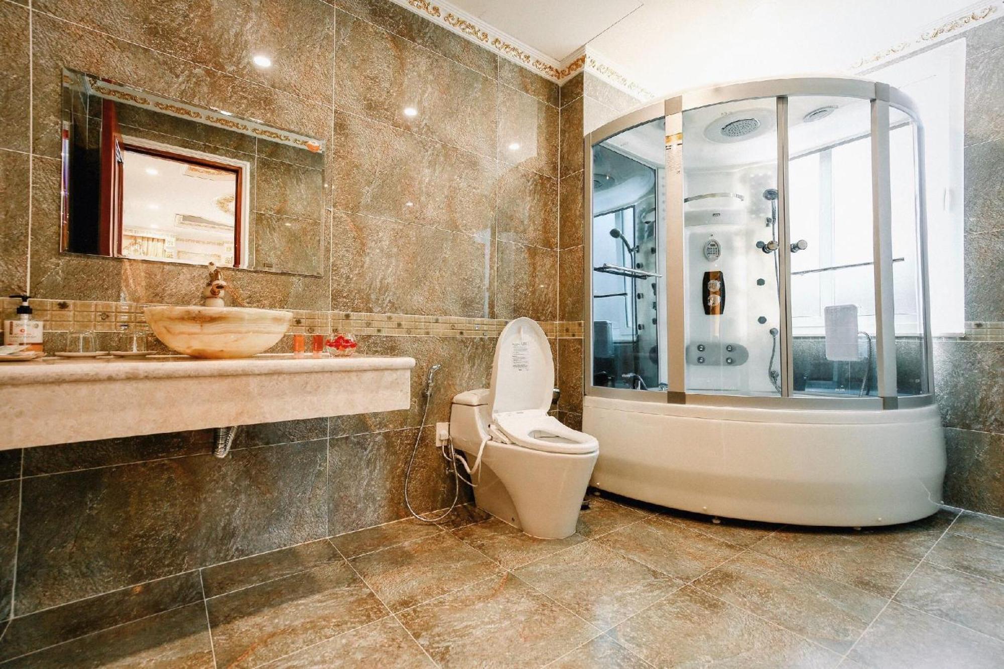 Da Tuong Luxury 4*